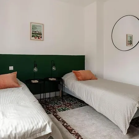 The Family Carcassonne