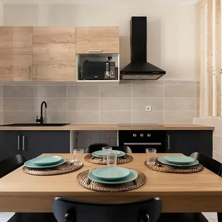 The Family Apartment *